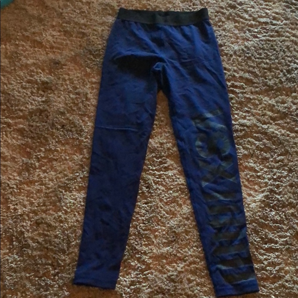 Victoria’s Secret sport legging